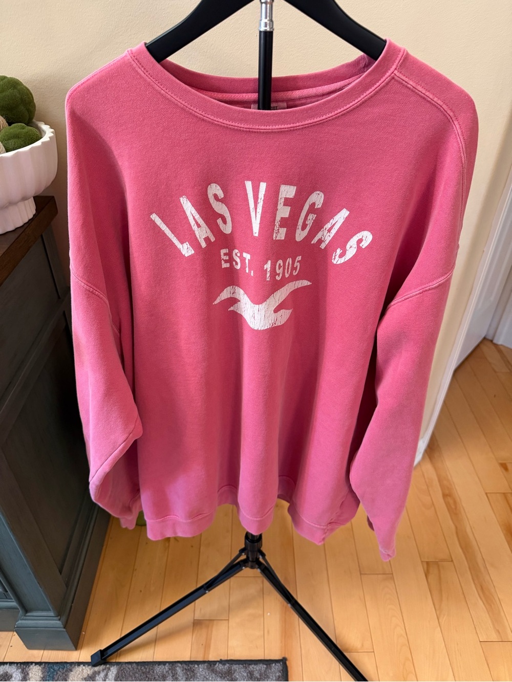 Comfort Colors Las Vegas Pink Graphic Sweatshirt 3XL Oversized Crewneck